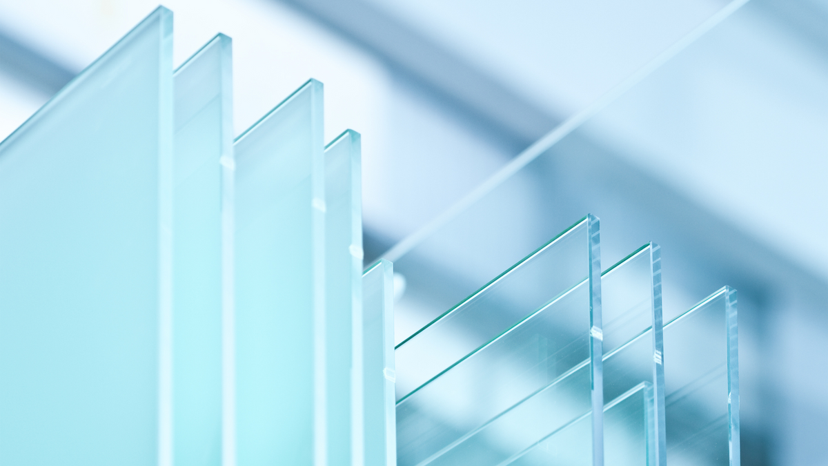 5 Seriously Interesting Facts About Glass (With Helpful Cleaning Tips Included)